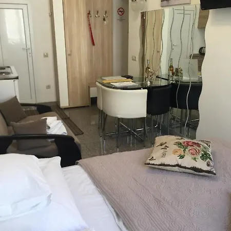 Happy Holiday Lux Apartamento *