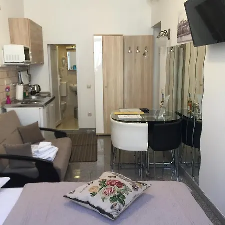 Apartment Happy Holiday Lux